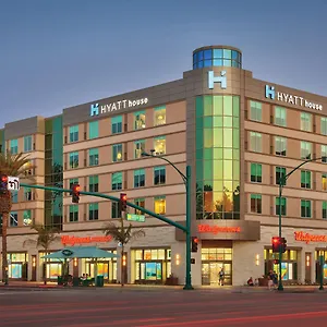 Hyatt House At Resort/convention Center Отель